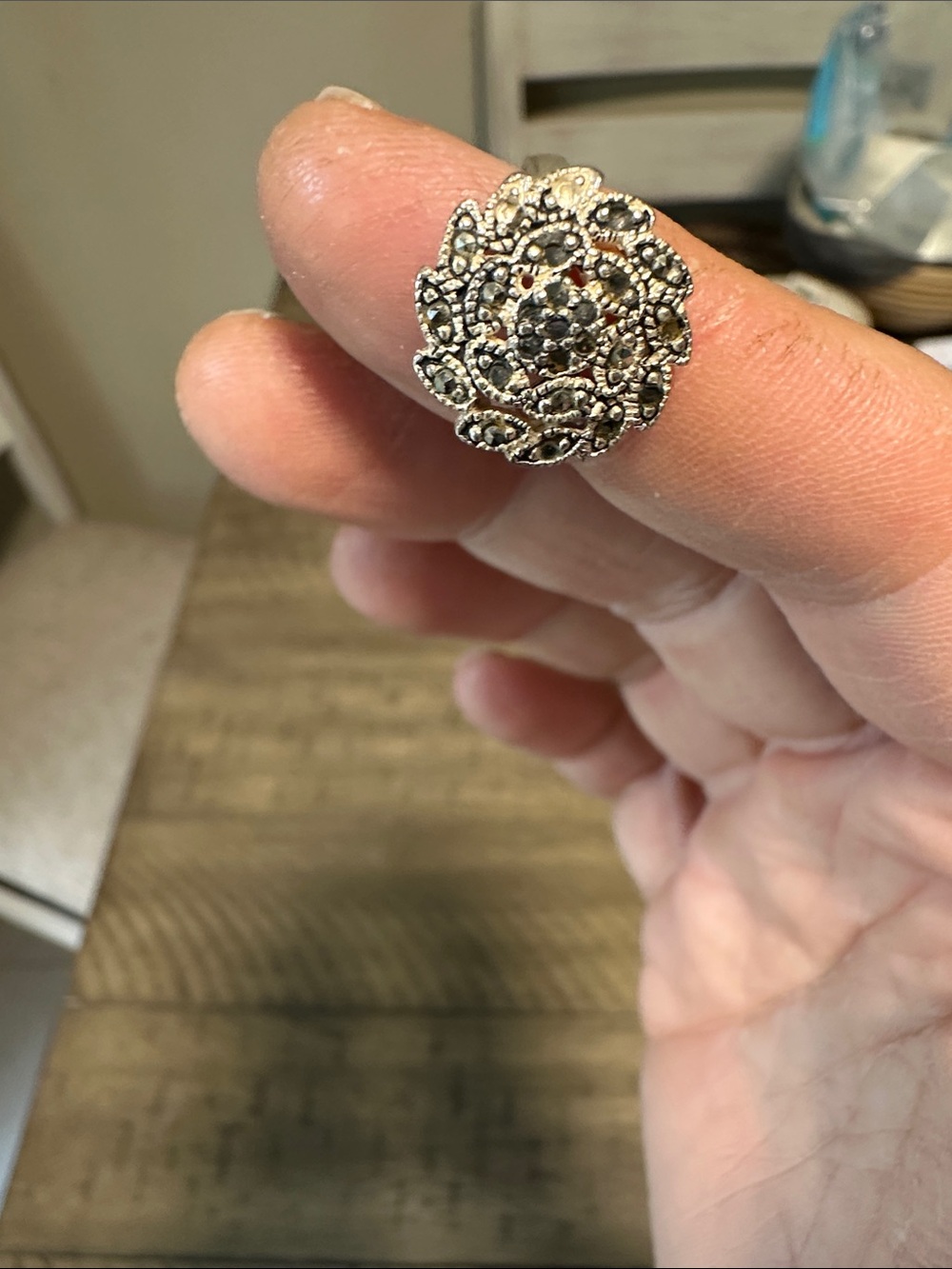 Vintage-Inspired Silver Marcasite Floral Stud Earring - Silver
